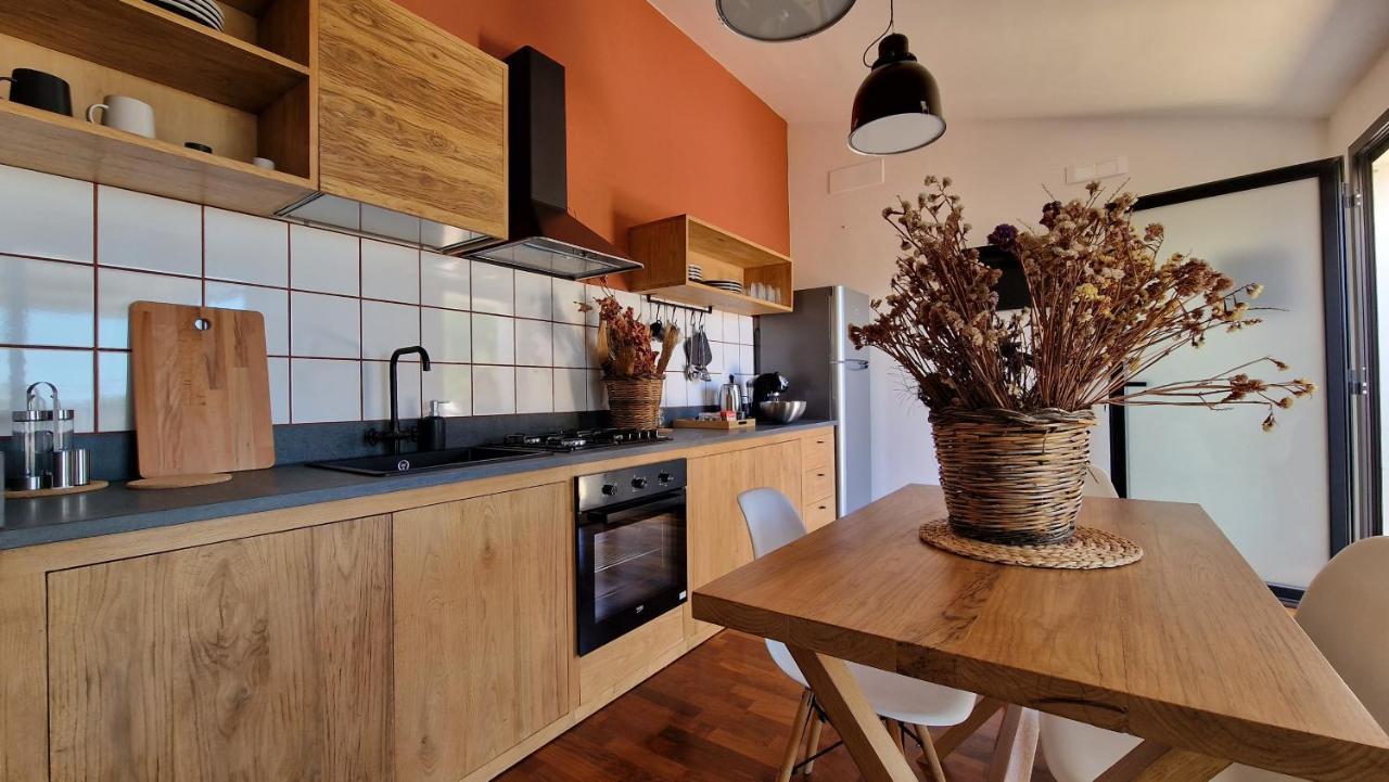 Petrasicula Apartment Aci Trezza Eksteriør bilde